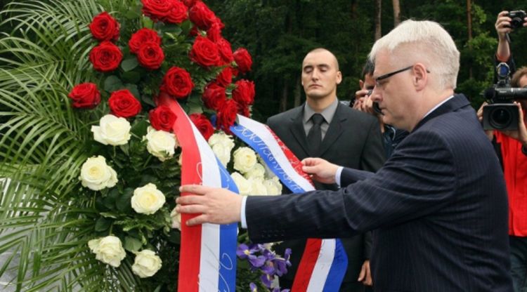 Hrvatski predsjednik posjetio Tezno i Blajburg