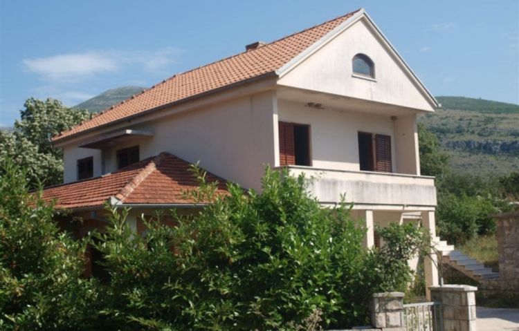 Požar možda podmetnut zbog kredita