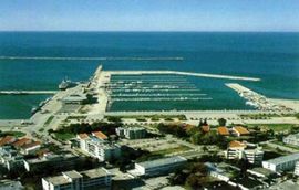 Srbiji treba i pruga i luka Bar