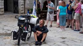 Joakim Kesmodel, ambasador na biciklu u humanitarnom pohodu