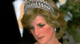 Prodaje se pekmez od kose princeze Dajane 