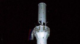 Prijetio da će skočiti sa minareta 