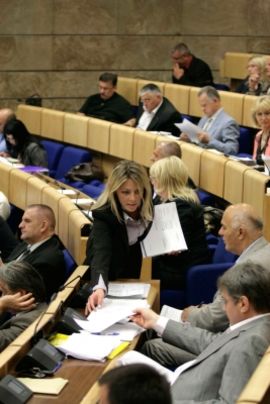 Crnkića treba smijeniti
