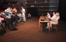 Osam dana za 201 film