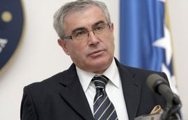 Ivanić: Alkalaj i Radmanović dali pasoš 
