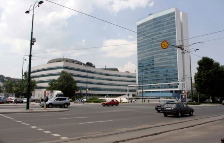 Malo zaposlenih, mnogo troškova