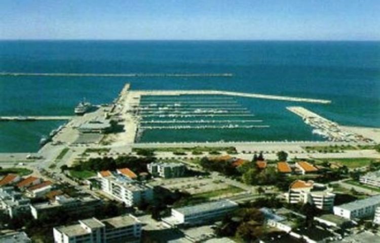 Srbiji treba i pruga i luka Bar