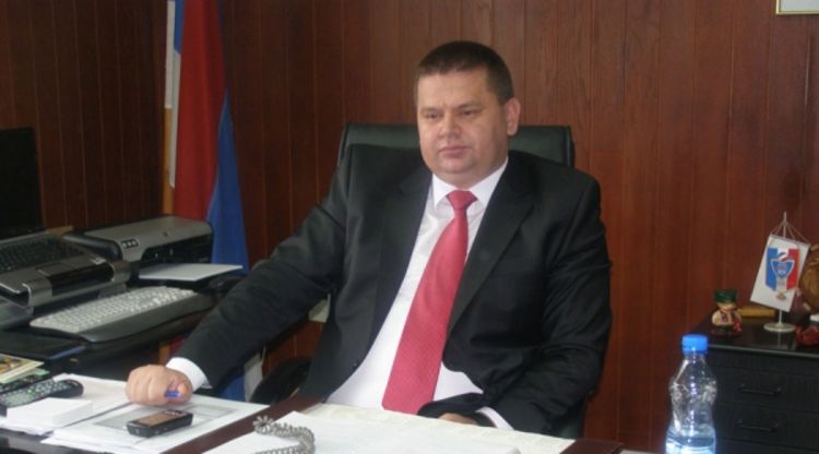 Pero Dunjić: Zatvor u kojem su svi siti