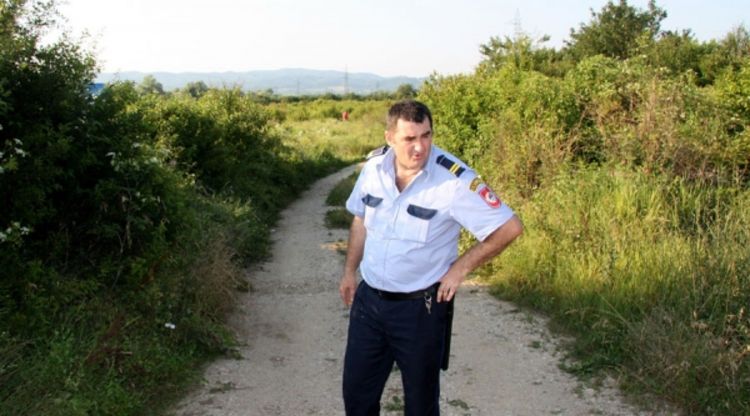 Polumrtvog Hodžića vukli svezanog za auto