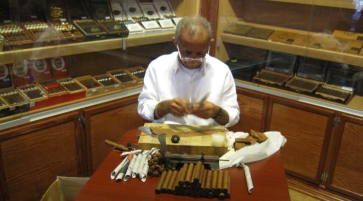 Prodaja kubanskih cigara ponovo raste