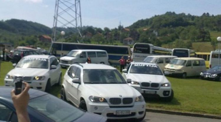 Muftija na ukop srebreničkih žrtava došao kao gangster