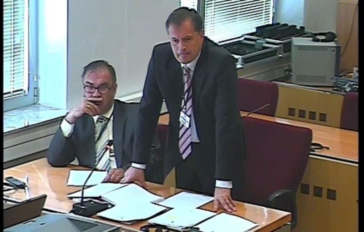 Ivanić traži da mu sud ne izrekne političku presudu