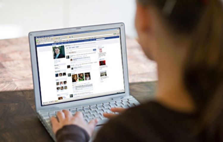 Facebook prije jutarnjeg umivanja
