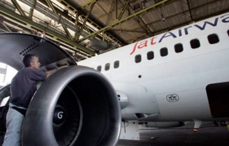  Pilot Jat ervejza zatečen bez dozvole 