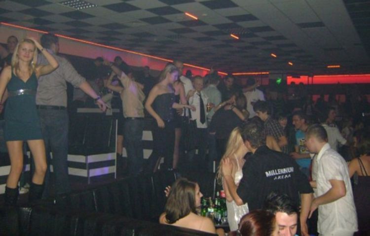 Evakuisani gosti iz Millenium arene