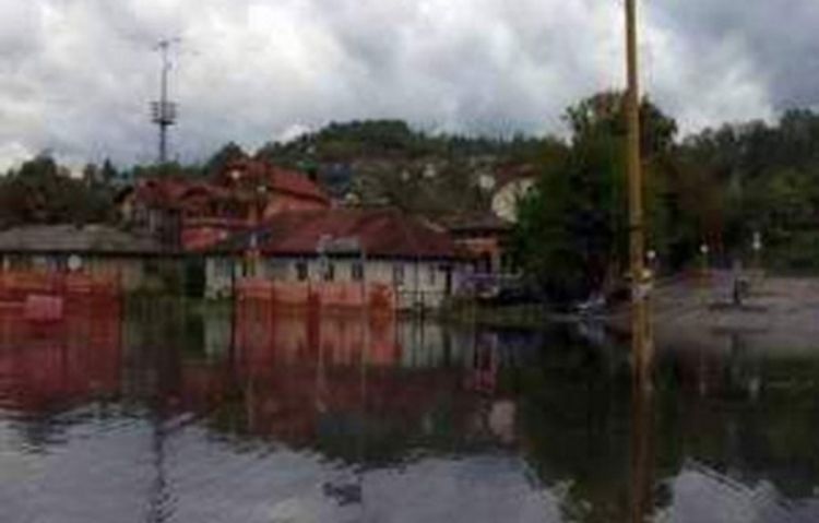 Ponovo poplavljene kuće