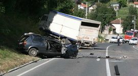 Poginuo muškarac i dvoje djece 