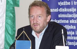 Izetbegović razočaran ponašanjem Hrvata
