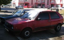 Poslije požara na kući izbio požar i na autu