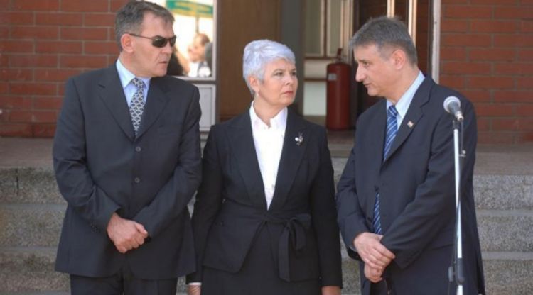 Župan oteo mikrofon ministru
