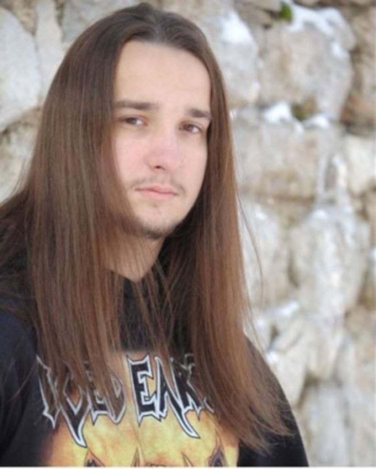 Aleksandar Bjelošević pobjednik Washburn Metal Riff takmičenja 2010