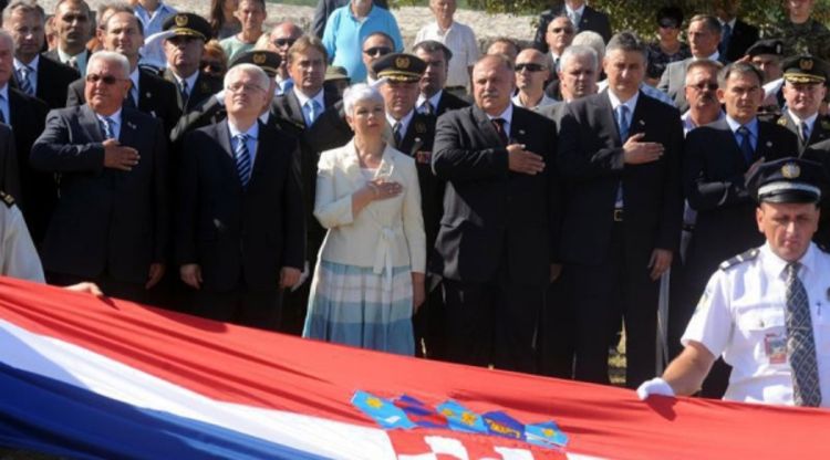 Josipovića izviždali u Kninu