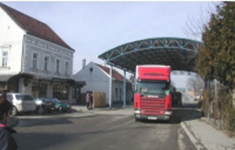 Preko Doljana 12.000 vozila dnevno
