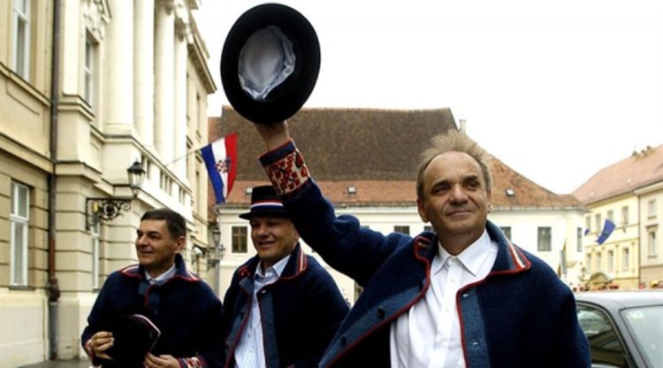 Prodao odlikovanja za 14.000 evra