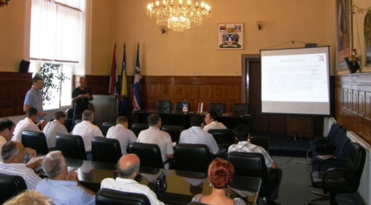 Ruse interesuje Banja Dvorovi