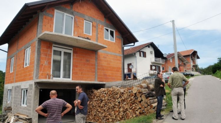 Objesila se majka jednogodišnje bebe