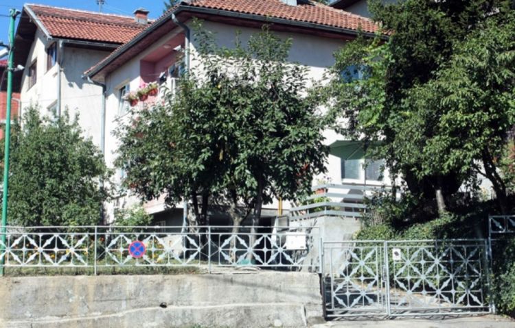 Oštećen BMW  Senada Kobilića