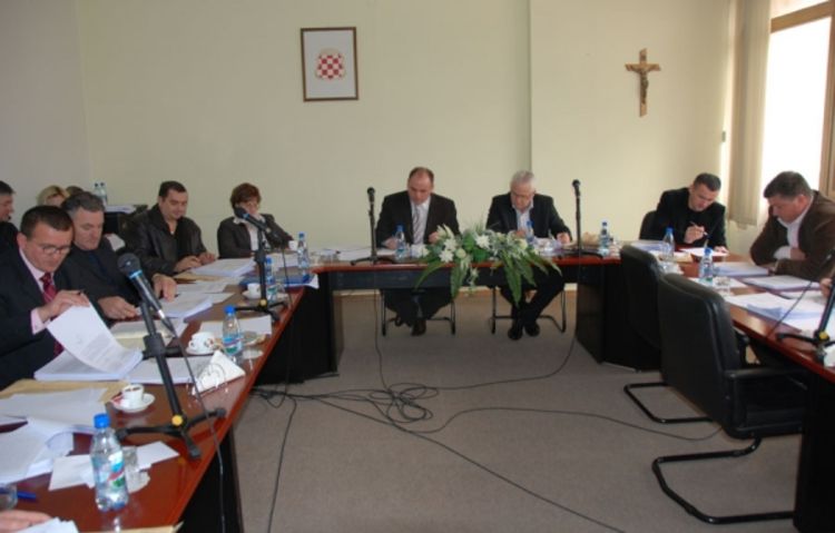 Moguće i dvije vlade u jednom kantonu 