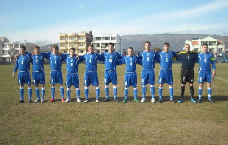 Poraz juniora od Hrvatske 
