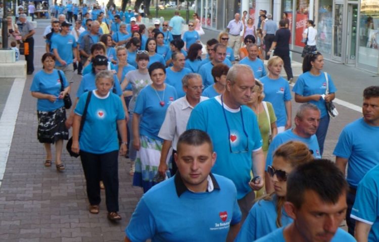Plava revolucija zahvatila i RS