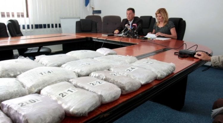 Sakrio u rezervoar 16 kilograma skanka