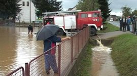 Poplavljeno stotinak kuća