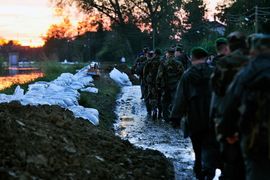 Zagreb opkoljen vodom