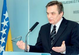 Papović: Silajdžićevi potezi priprema napada na RS