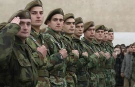 Srbija ukinula služenje vojnog roka