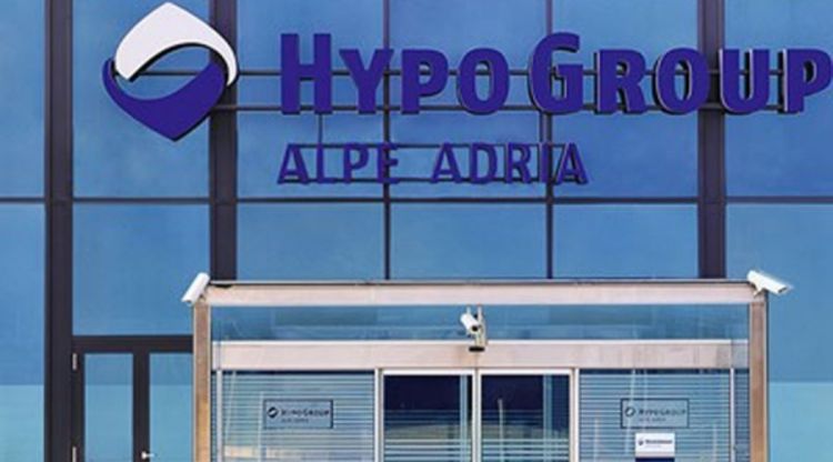 Bankarski mag ostao bez novca