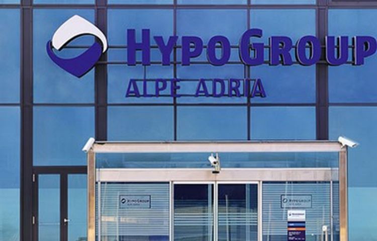 Dvojica čelnih bankara u sumnjivoj vezi