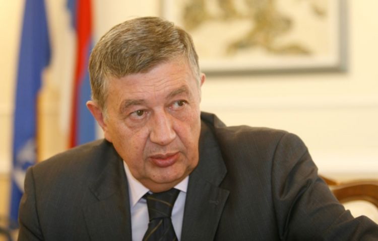 Radmanović: Silajdžićevi  argumenti su smiješni