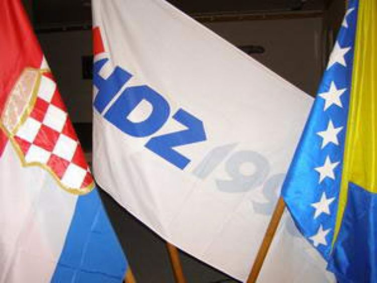 HDZ 1990: Čović podršku iznuđuje mafijaškim metodama