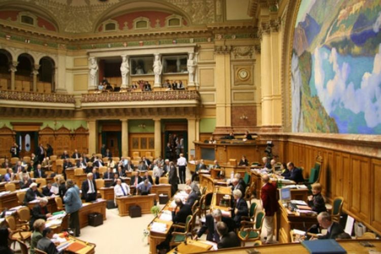 Švajcarska dobila žensku vladu