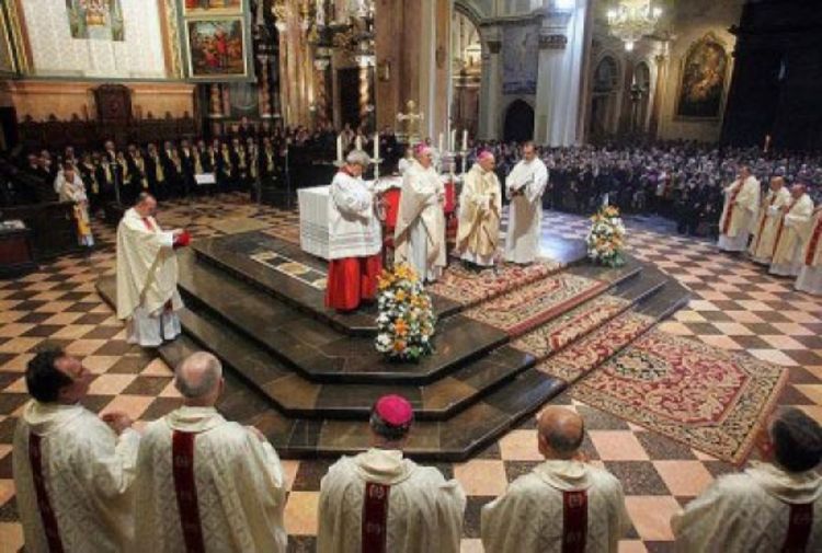 Biskupi traže ukidanje celibata