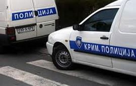 Dužniku prijetio raketnim bacačem