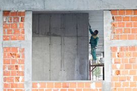 Metalski sektor se uzdiže, građevinarstvo i dalje pada