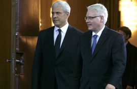 Josipović čeka Tadića u Vukovaru