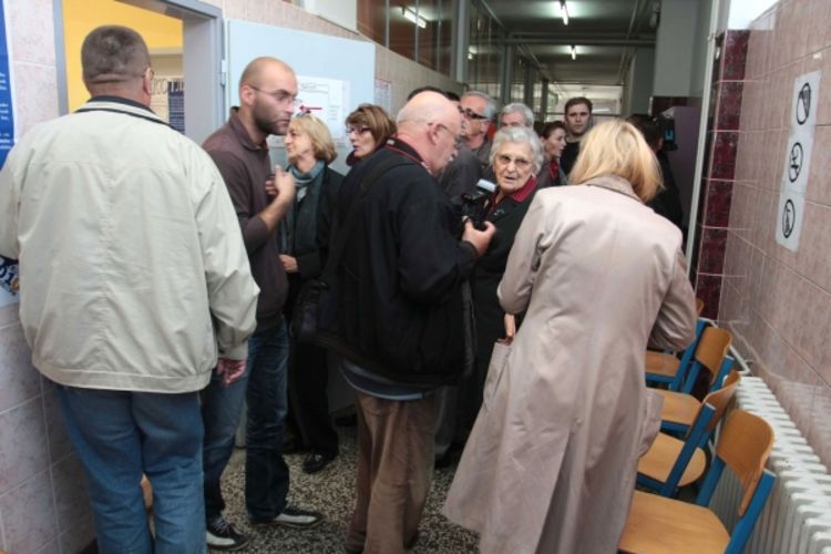 Zatvorena birališta u BiH