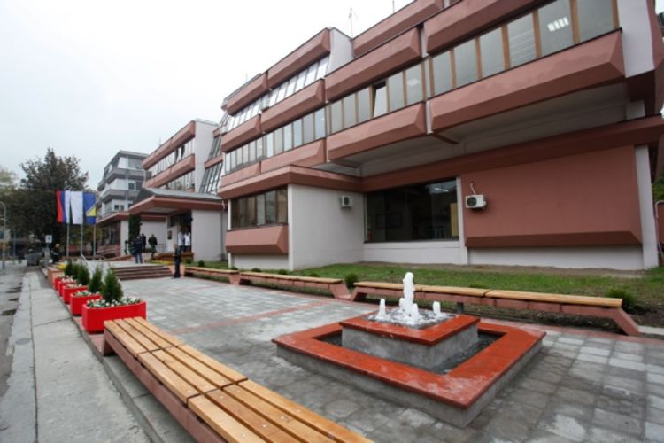 Budućim doktorima lakše studiranje